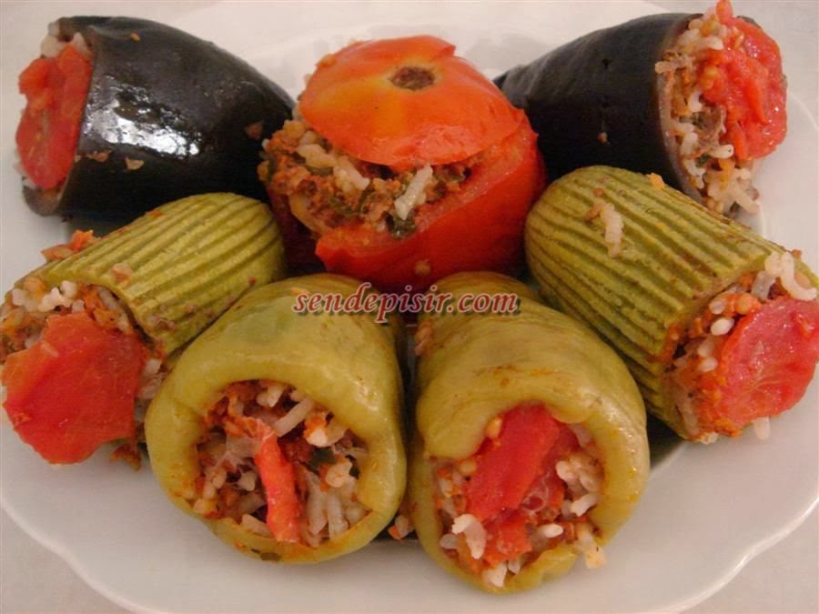 Etli Dolma Tarifi Lezzet Dumanı Nefis Denenmiş Yemek Tarifleri